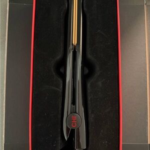 CHI Original Digital 1” Ceramic Iron | Piano Black